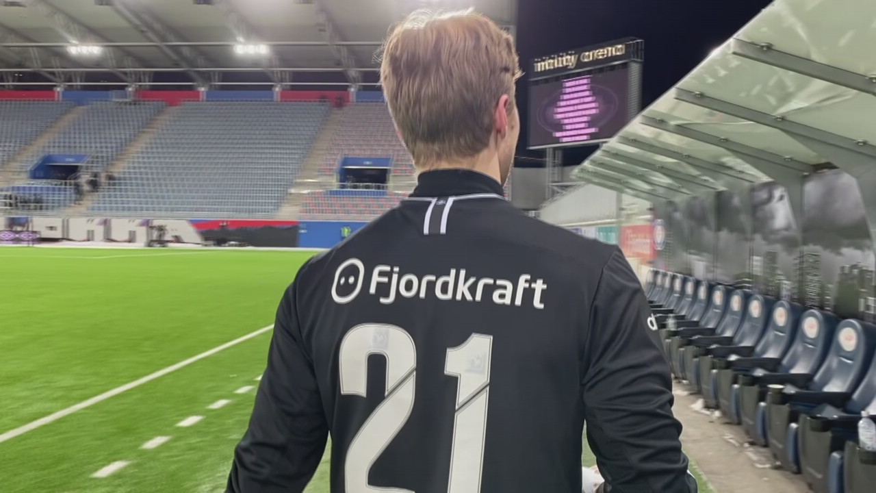 - Stolt og litt rørt